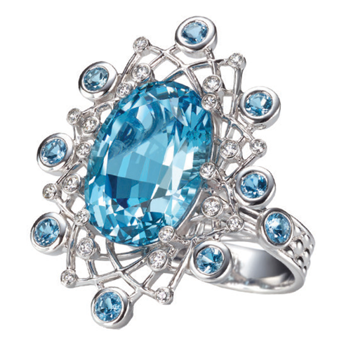Aquamarine and diamond cocktail ring set in 18K white gold, inspired by the structure of a bird's nest and Art Deco design.
